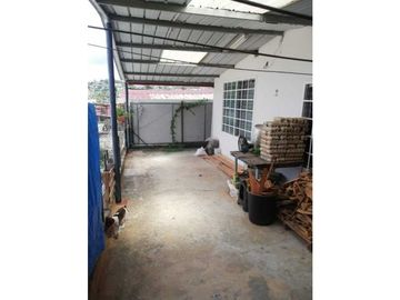 Vendo casa en Villa Lucre