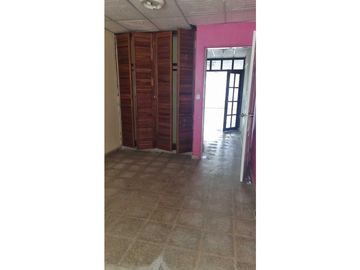 Vendo casa en Villa Lucre