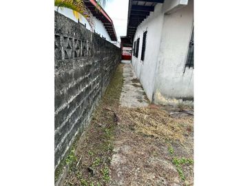 Vendo casa en Villa Lucre