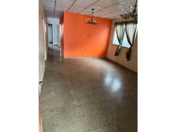 Vendo casa en Villa Lucre