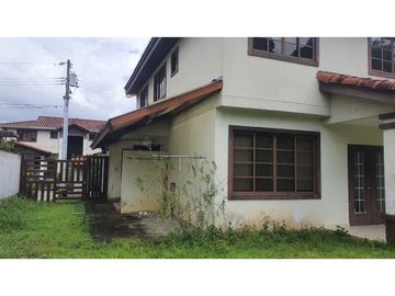 Venta de  casa en Mirador del Lago Las Cumbres