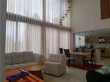 Casa en venta en el sector la brisas Municipio de Sabaneta