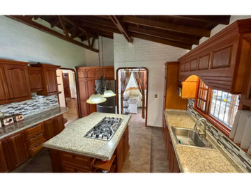 Casa campestre en venta vía La Palmera, Tulúa, Valle del Cauca