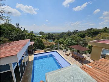 VENTA CASA COLINAS DE MIRAVALLE