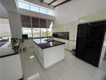 VENTA CASA COLINAS DE MIRAVALLE