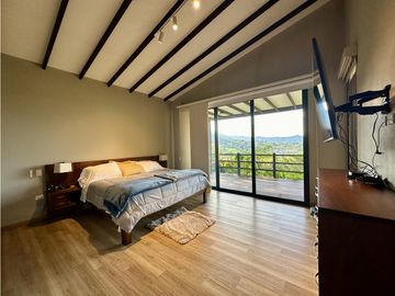 Venta de Casa Campestre en El Retiro
