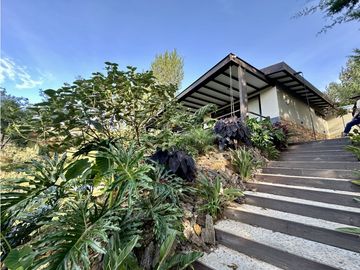 Venta de Casa Campestre en El Retiro