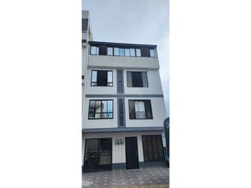 VENTA DE ESPECTACULAR CASA EN MIRAFLORES CUBA CON 4 APTOS