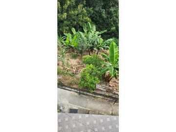 VENTA DE ESPECTACULAR CASA EN MIRAFLORES CUBA CON 4 APTOS