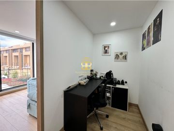 SE VENDE MAGNFICA CASA EN CHA