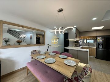 SE VENDE MAGNFICA CASA EN CHA