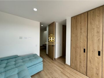 SE VENDE MAGNFICA CASA EN CHA