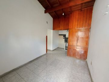 Departamento Tipo Casa en venta en Lanus Oeste