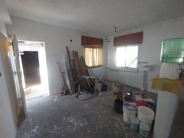 Casa en venta en Castelar Sur