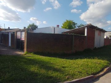 Casa en venta en Castelar Sur
