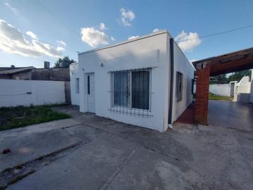 Casa en venta en Castelar Sur