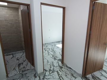 HERMOSA CASA DISPONIBLE EN LA COLONIA DE PRESIDENTES VEN Y CONOCELA