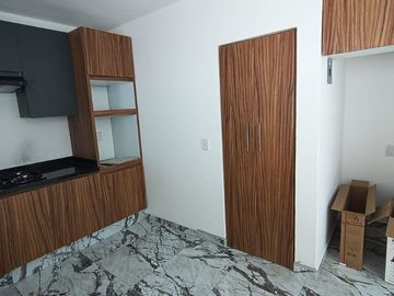 HERMOSA CASA DISPONIBLE EN LA COLONIA DE PRESIDENTES VEN Y CONOCELA