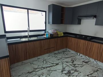 HERMOSA CASA DISPONIBLE EN LA COLONIA DE PRESIDENTES VEN Y CONOCELA