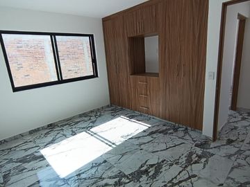 HERMOSA CASA DISPONIBLE EN LA COLONIA DE PRESIDENTES VEN Y CONOCELA