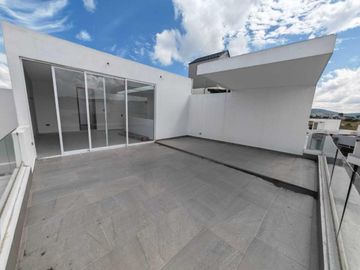 Casa en Venta en Lomas de Angelópolis