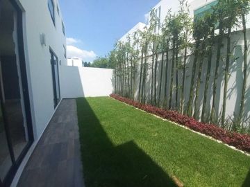Casa en Venta en Lomas de Angelópolis