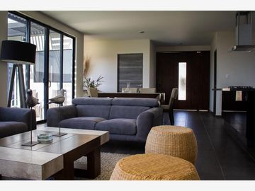 Casa en Venta en San Baltazar Atlimeyaya