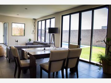 Casa en Venta en San Baltazar Atlimeyaya
