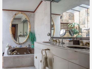 Casa en Venta en Bosques la Calera