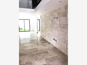 Casa en Venta en Residencial el Campanario