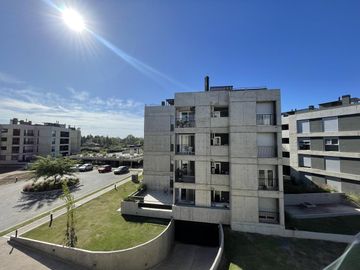 Venta Condominio Privado Funes 3 Dormitorios con Terraza  Ocho Sauces