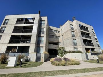 Venta Condominio Privado Funes 3 Dormitorios con Terraza  Ocho Sauces