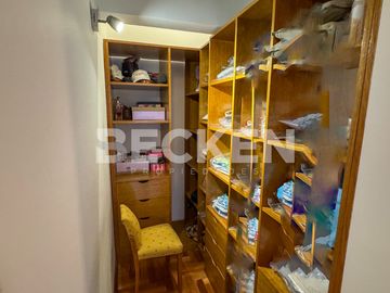 Casa en venta Lomas de la Carolina dormitorios en planta baja