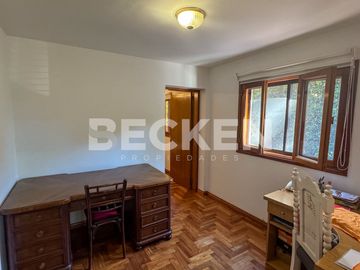 Casa en venta Lomas de la Carolina dormitorios en planta baja