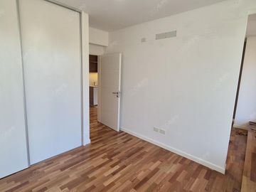 Vedia 4700 - Saavedra 2 ambientes con balcón a estrenar