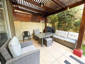 Casa en Venta en REAL OPORTUNIDAD¡¡DENTRO DE CONDOMINIO,A PASOS DE GRACE COLLEGE