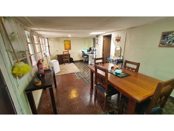 Venta casa 4D 2B con excelente ubicación en Los Andes