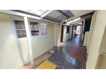 Venta casa 4D 2B con excelente ubicación en Los Andes