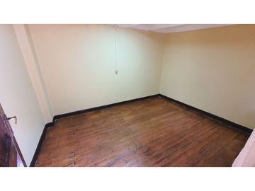 Venta casa 4D 2B con excelente ubicación en Los Andes