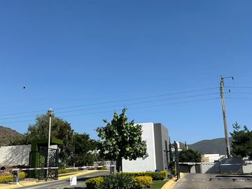 CASA NUEVA EN VENTA EN SENDEROS DE MONTEVERDE