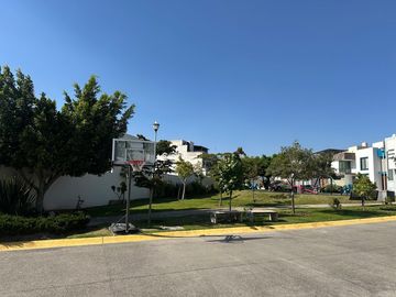 CASA NUEVA EN VENTA EN SENDEROS DE MONTEVERDE