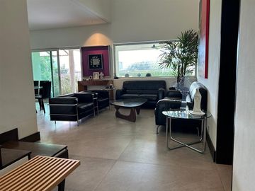 CASA EN VENTA EN EL URO