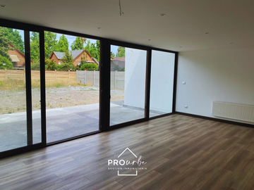Casa en Venta en Santa Filomena / Parque Las Brisas