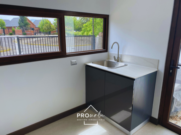Casa en Venta en Santa Filomena / Parque Las Brisas