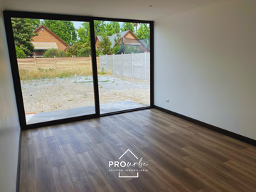 Casa en Venta en Santa Filomena / Parque Las Brisas