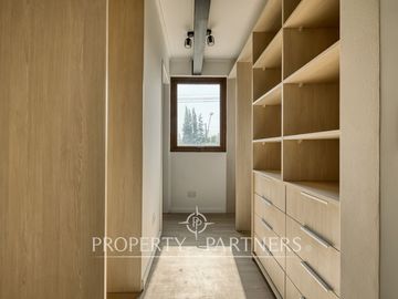 Acogedor Townhouse, con excelente ubicación