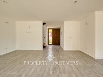 Cómodo Townhouse, con excelente ubicación