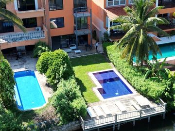 CASA FRENTE A LAGUNA EN CANCUN 4 RECAMARAS COLDWELL BANKER