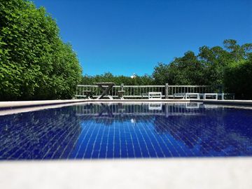 CASA FRENTE A LAGUNA EN CANCUN 4 RECAMARAS COLDWELL BANKER