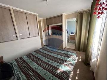 Casa esquina de 2 pisos